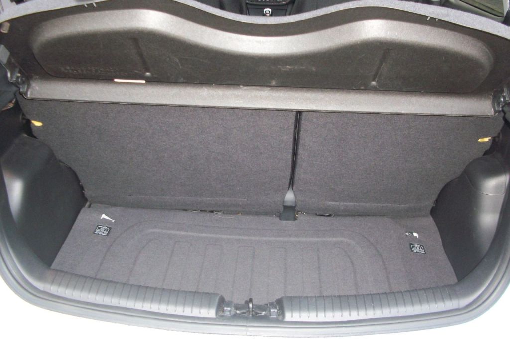 Used Hyundai i10 2018 for sale - 78123884: Photo 7