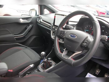 Used Ford Fiesta 2020 for sale - 79045922: Photo