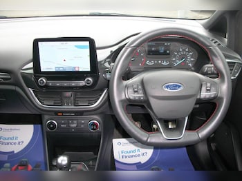 Used Ford Fiesta 2020 for sale - 79045922: Photo
