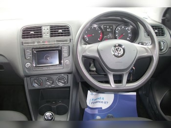 Used Volkswagen Polo 2017 for sale - 78281333: Photo