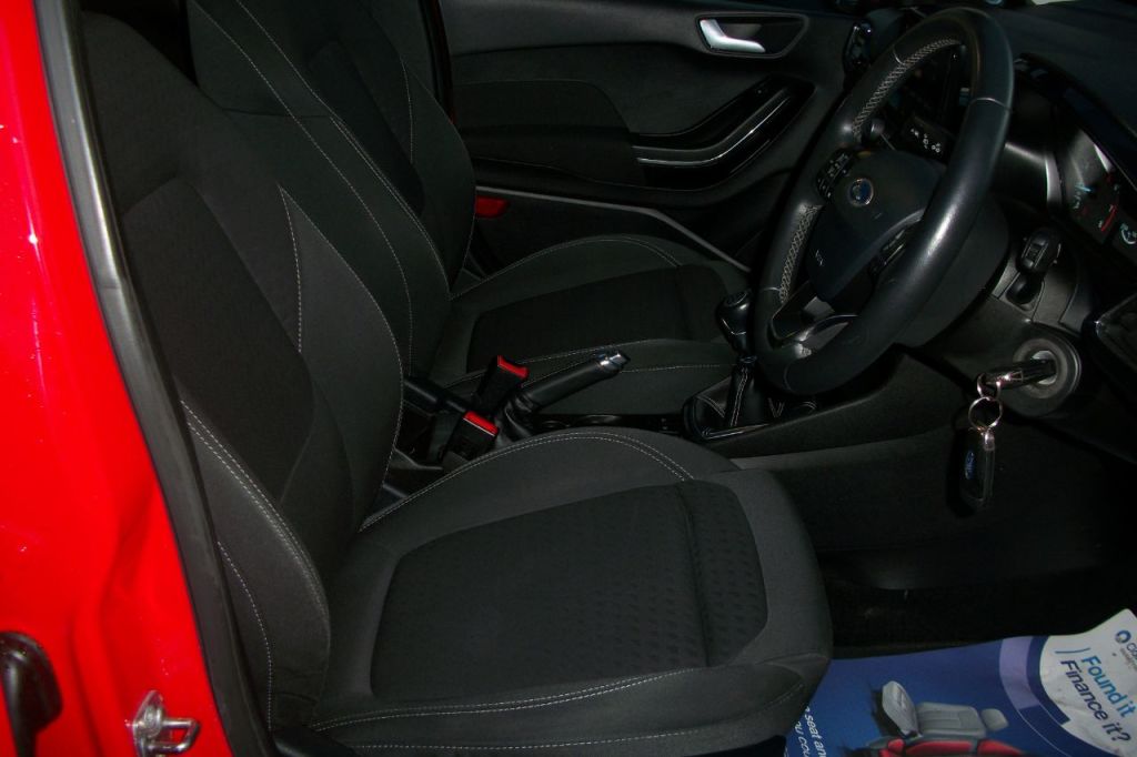 Used Ford Fiesta 2019 for sale - 76922750: Photo 2