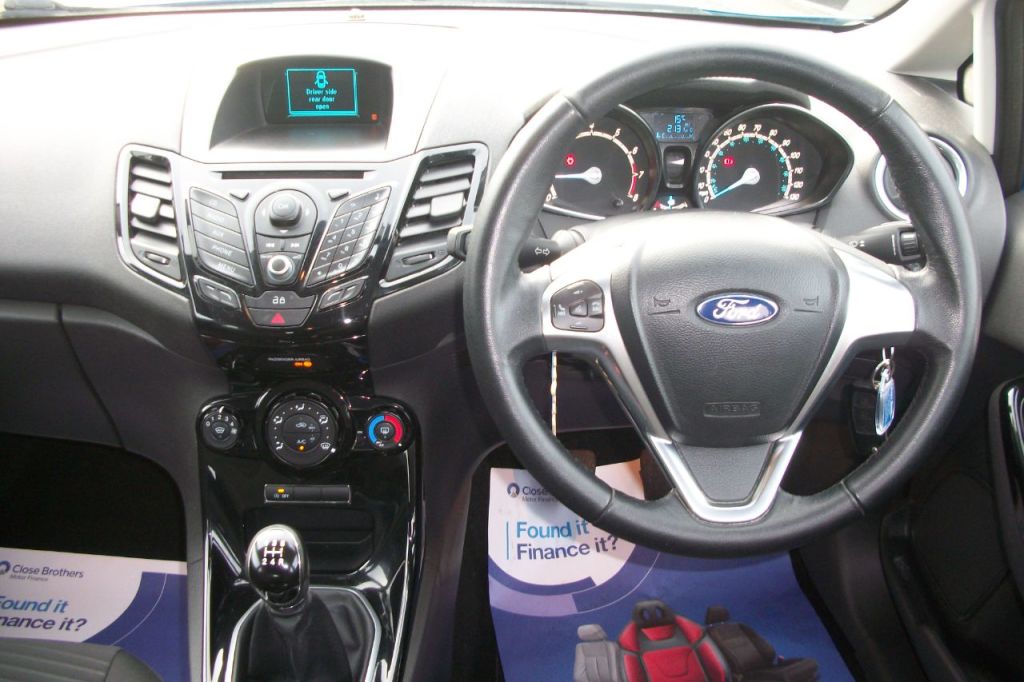 Used Ford Fiesta 2014 for sale - 76469397: Photo 4