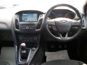 Used Ford Focus 2017 for sale - 74299680: Photo