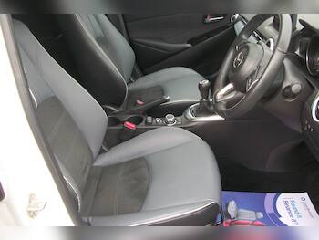 Used Mazda Mazda2 2022 for sale - 79557041: Photo