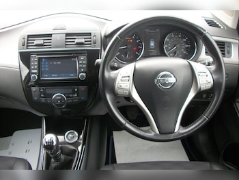 Used Nissan Pulsar 2017 for sale - 74765270: Photo