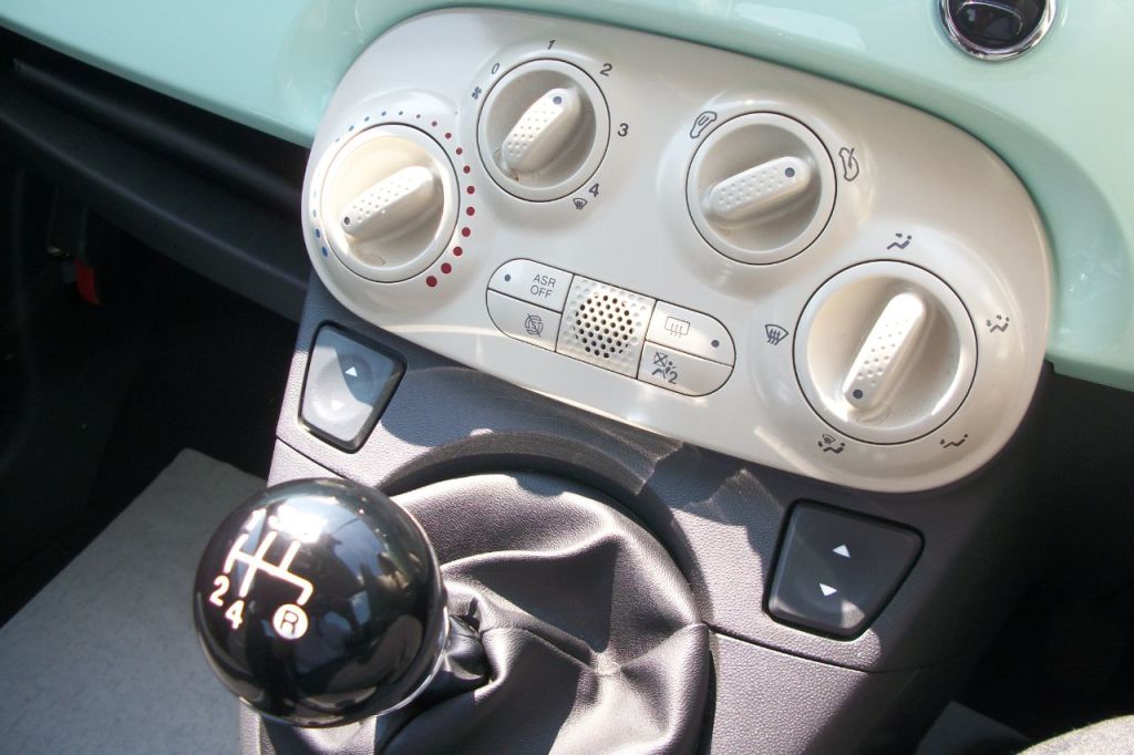 Used Fiat 500 2015 for sale - 75997821: Photo 12