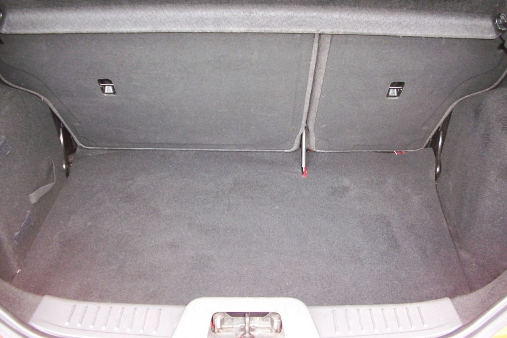 Used Ford Fiesta 2017 for sale - 78110091: Photo 6