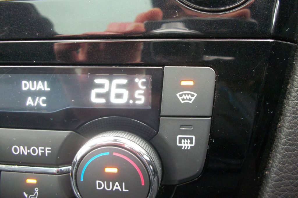 Used Nissan Qashqai 2017 for sale - 77506565: Photo 17