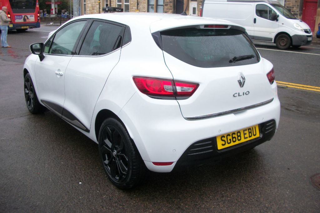 Used Renault Clio 2018 for sale - 76105188: Photo 8