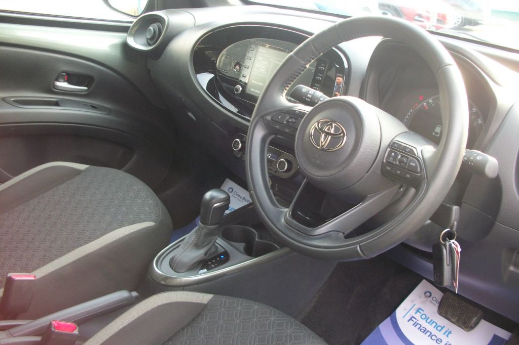 Used Toyota Aygo X 2022 for sale - 77747474: Photo 3