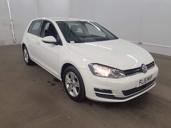 Used Volkswagen Golf 2015 for sale - 78880088: Photo