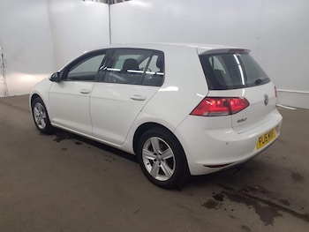Used Volkswagen Golf 2015 for sale - 78880088: Photo