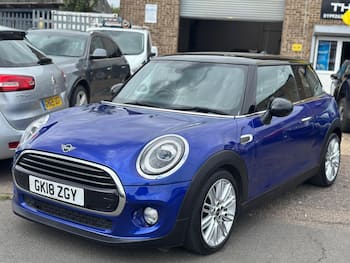 Used MINI Hatch 2018 for sale - 79820432: Photo