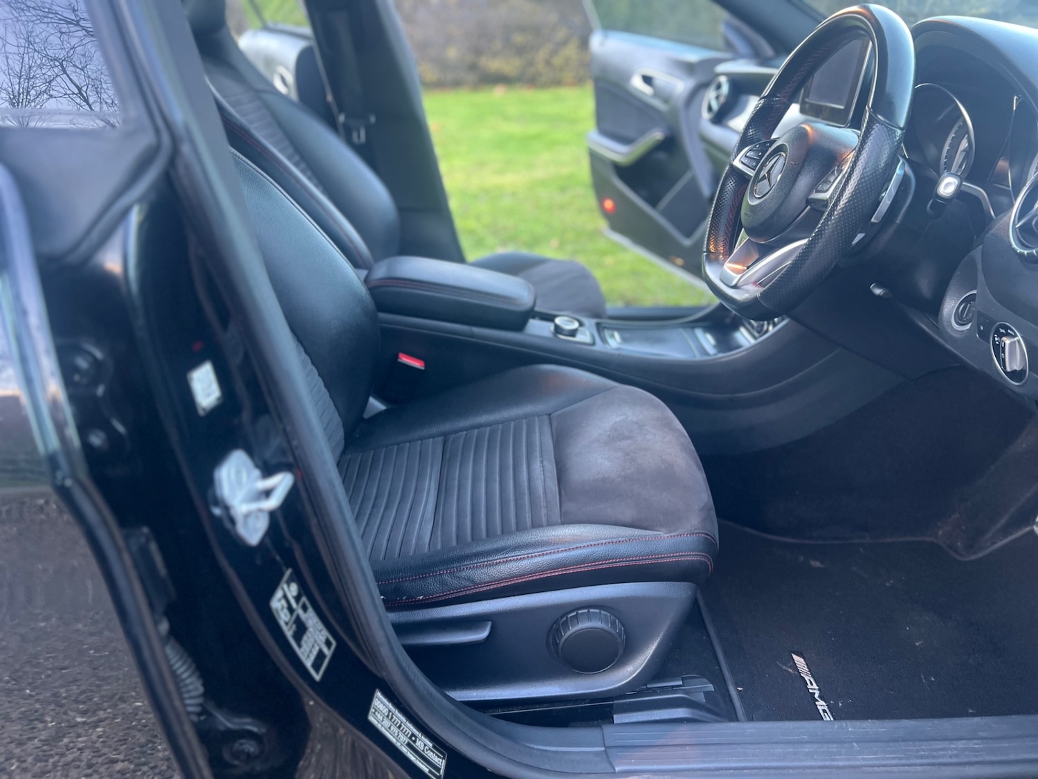 Used Mercedes-Benz CLA 2015 for sale - 76831721: Photo 15