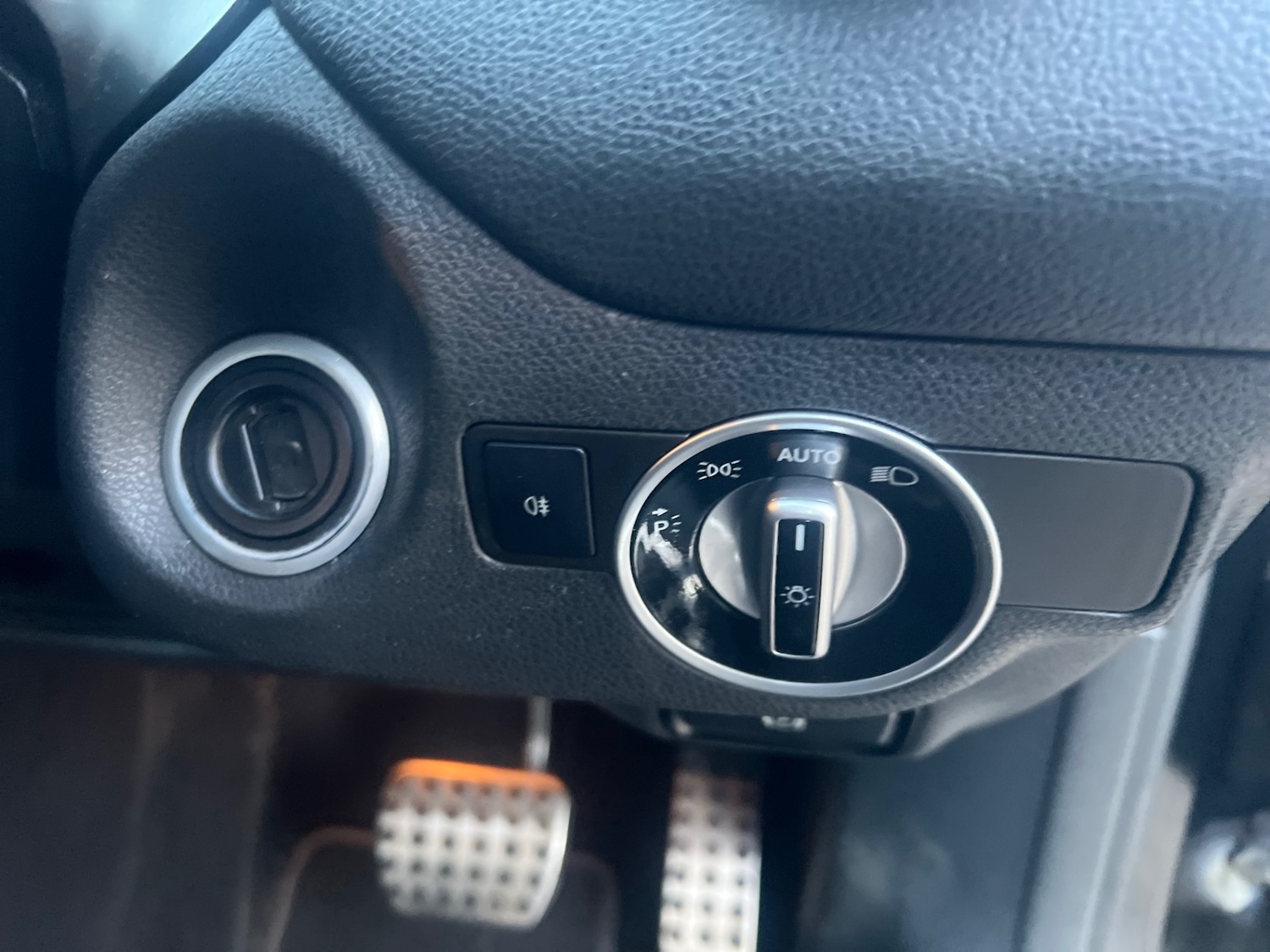 Used Mercedes-Benz CLA 2015 for sale - 76831721: Photo 27