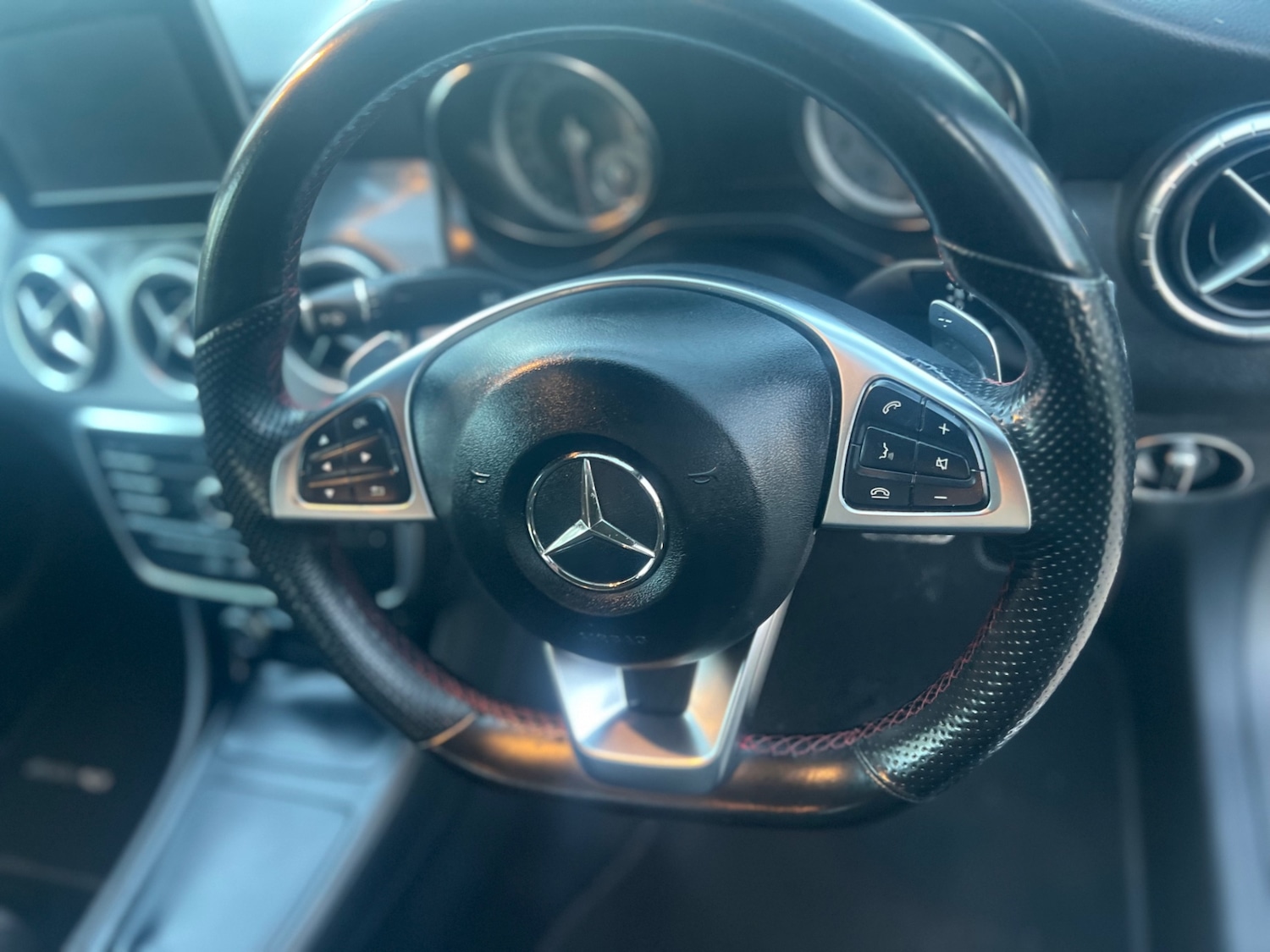 Used Mercedes-Benz CLA 2015 for sale - 76831721: Photo 30