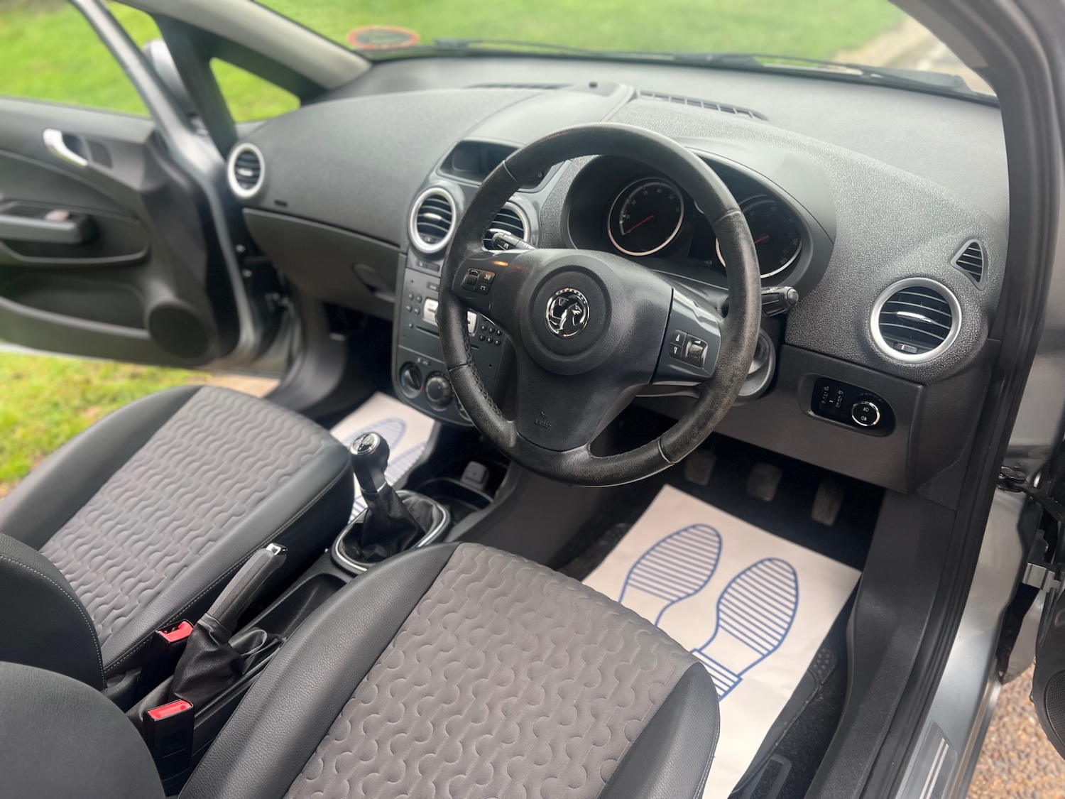 Used Vauxhall Corsa 2012 for sale - 76978365: Photo 12