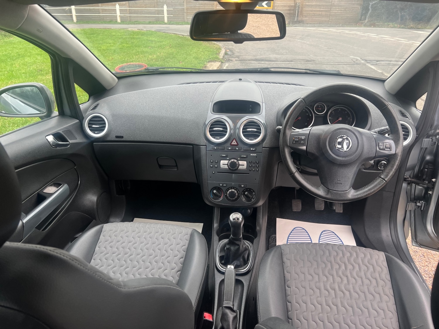 Used Vauxhall Corsa 2012 for sale - 76978365: Photo 24