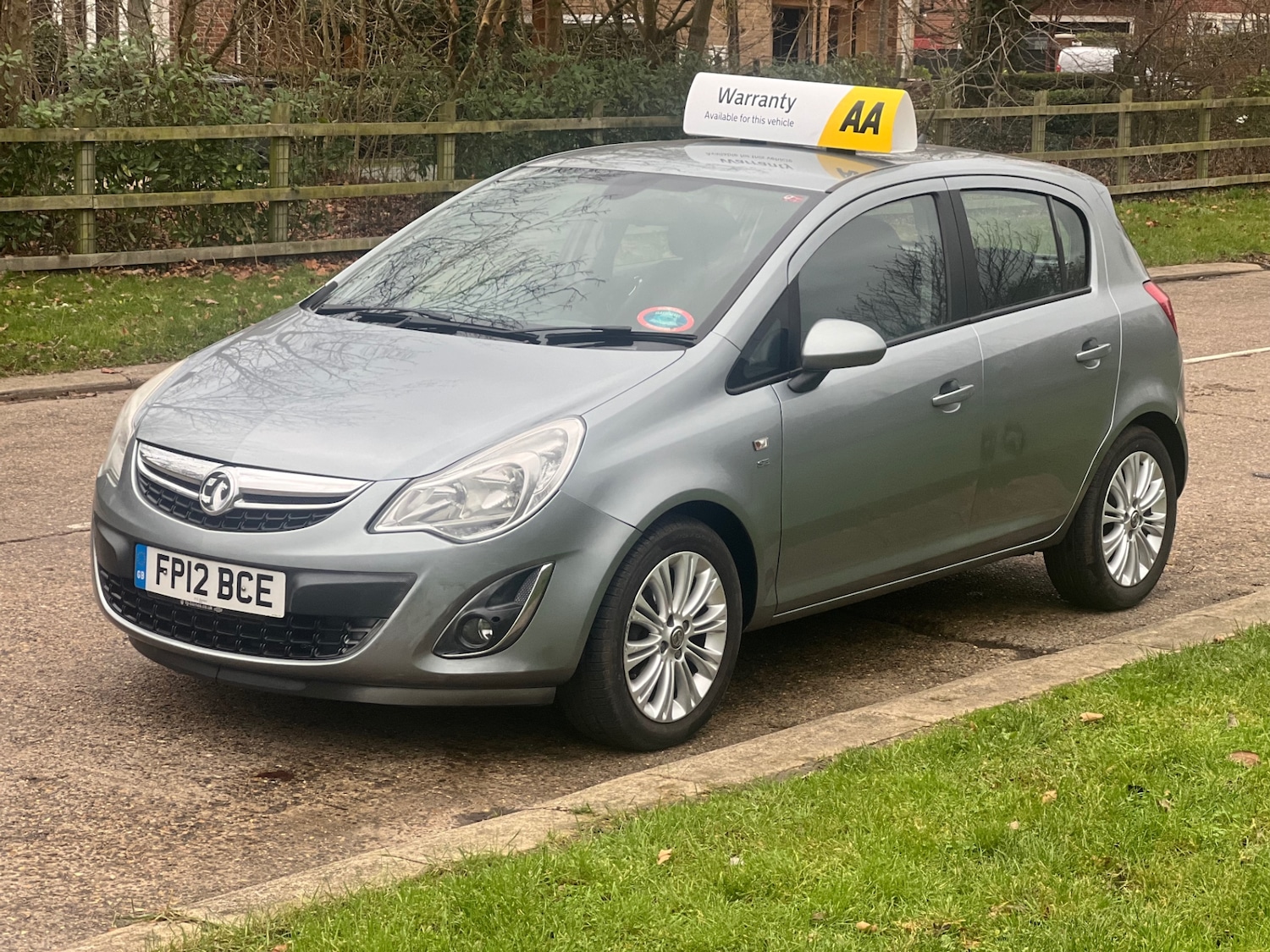 Used Vauxhall Corsa 2012 for sale - 76978365: Photo 3