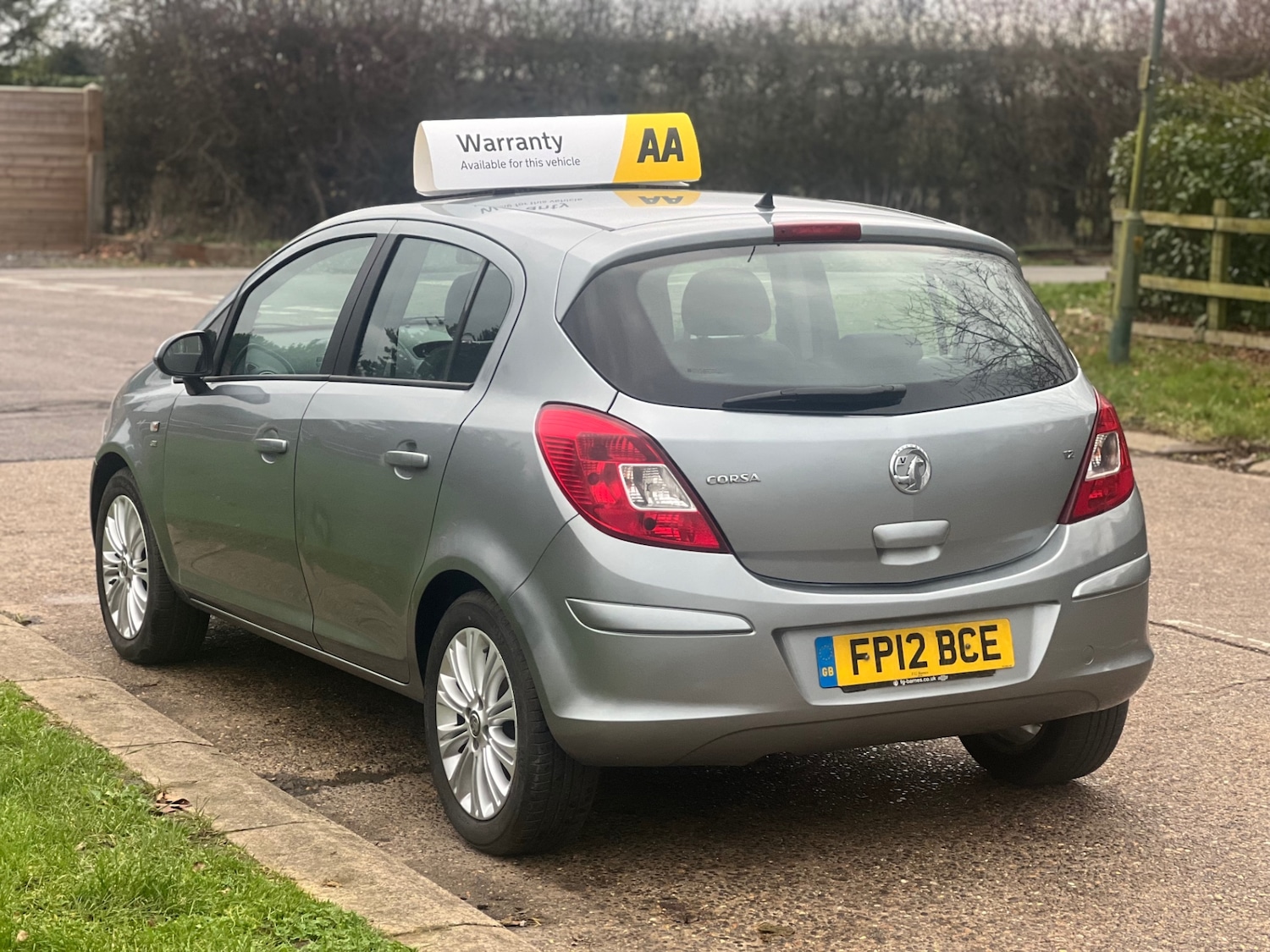 Used Vauxhall Corsa 2012 for sale - 76978365: Photo 5