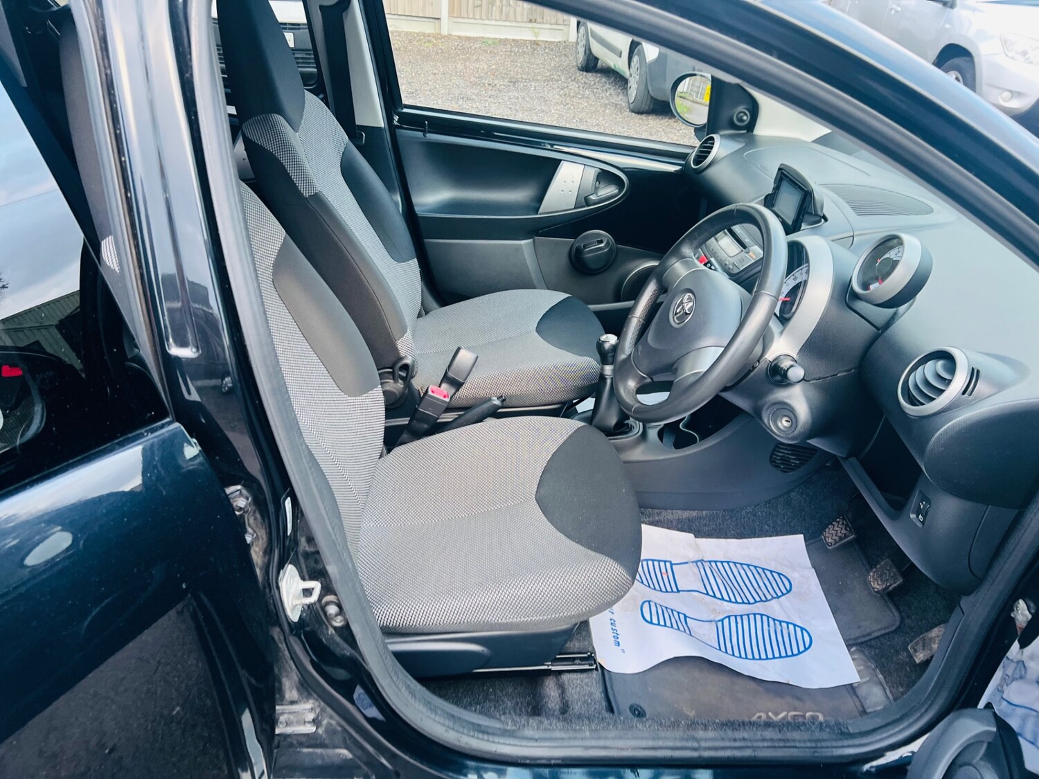 Used Toyota AYGO 2013 for sale - 77483253: Photo 11