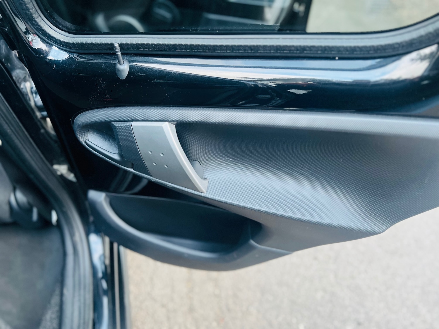 Used Toyota AYGO 2013 for sale - 77483253: Photo 13