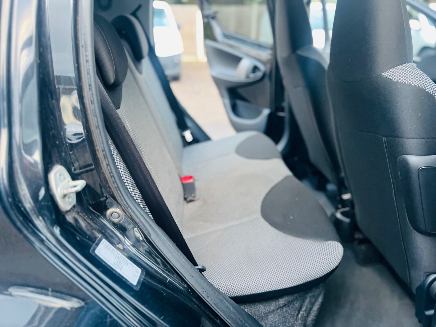 Used Toyota AYGO 2013 for sale - 77483253: Photo 15