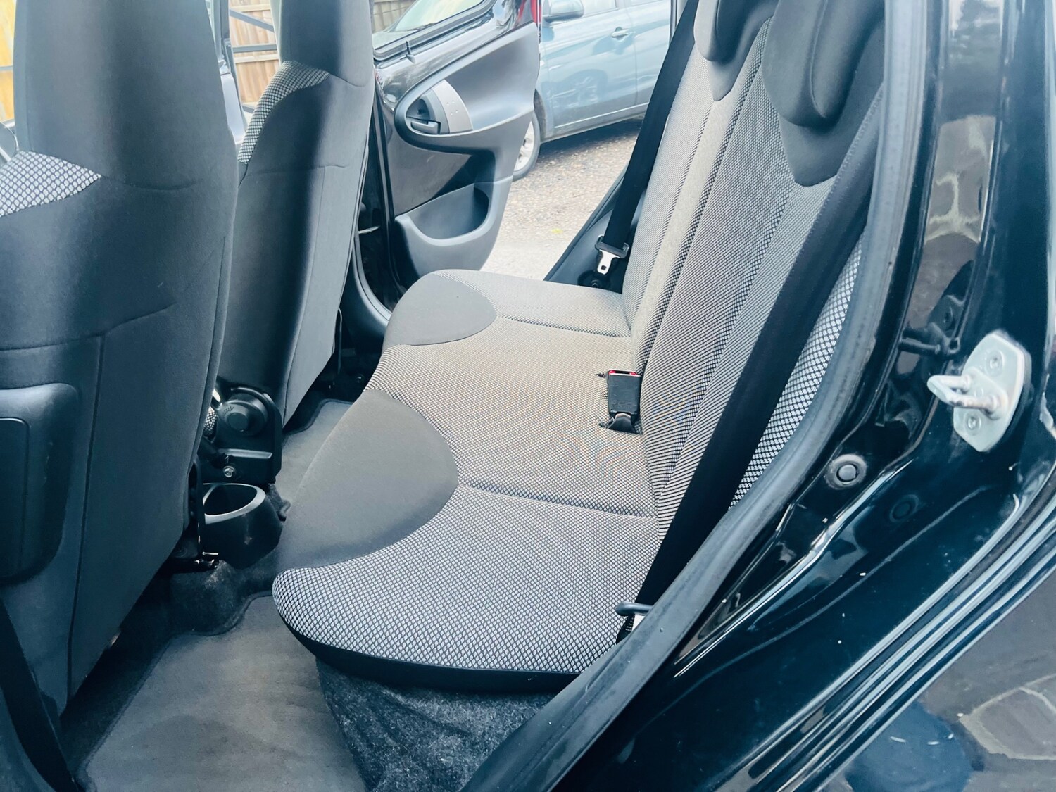 Used Toyota AYGO 2013 for sale - 77483253: Photo 18