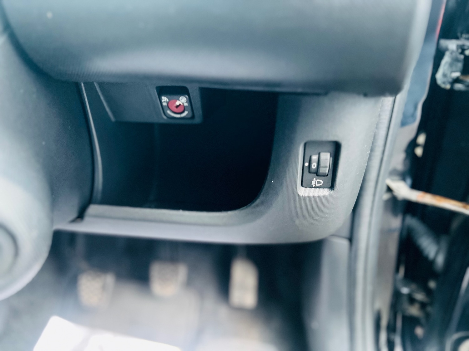 Used Toyota AYGO 2013 for sale - 77483253: Photo 25