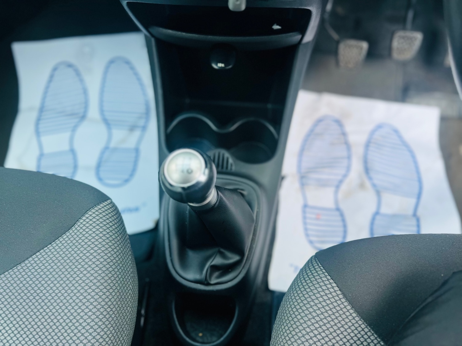 Used Toyota AYGO 2013 for sale - 77483253: Photo 27