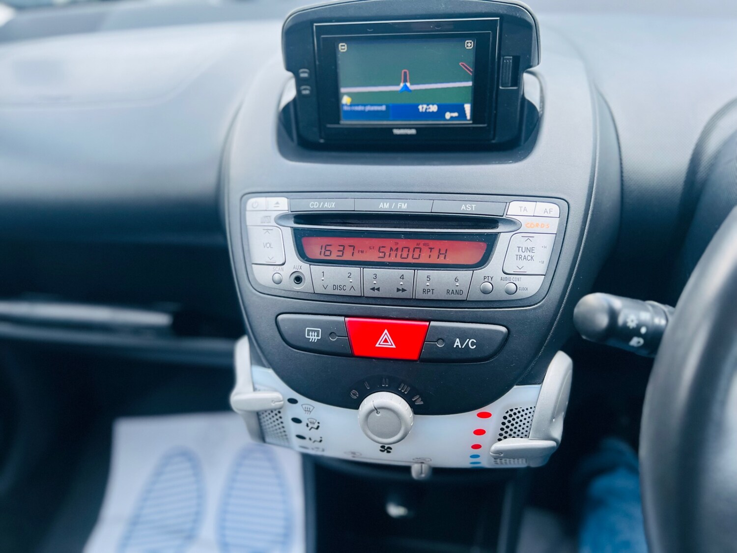 Used Toyota AYGO 2013 for sale - 77483253: Photo 28