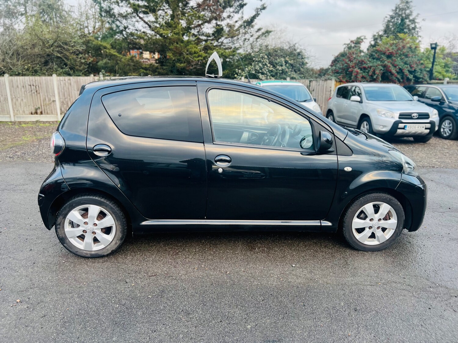 Used Toyota AYGO 2013 for sale - 77483253: Photo 8