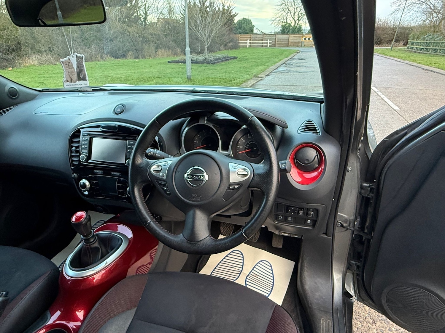 Used Nissan Juke 2017 for sale - 77304850: Photo 11