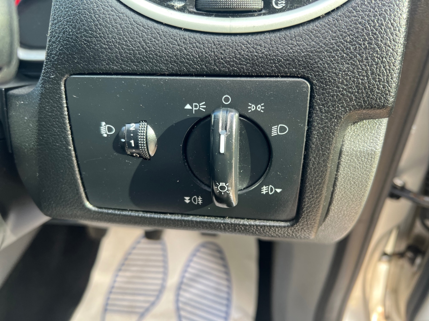 Used Ford Focus 2010 for sale - 76348672: Photo 26