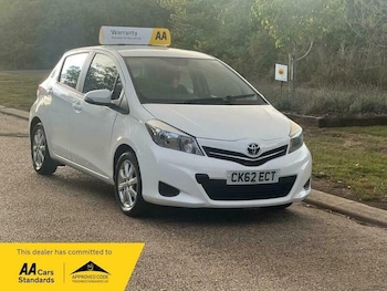 Toyota - Yaris