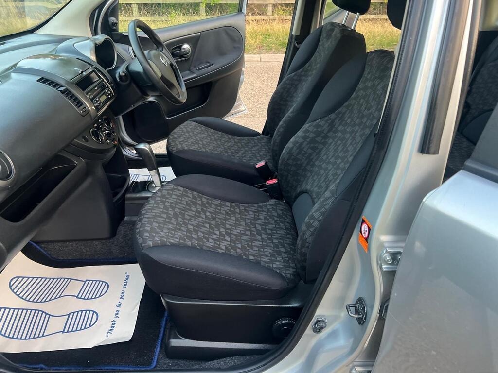 Vehicle 29