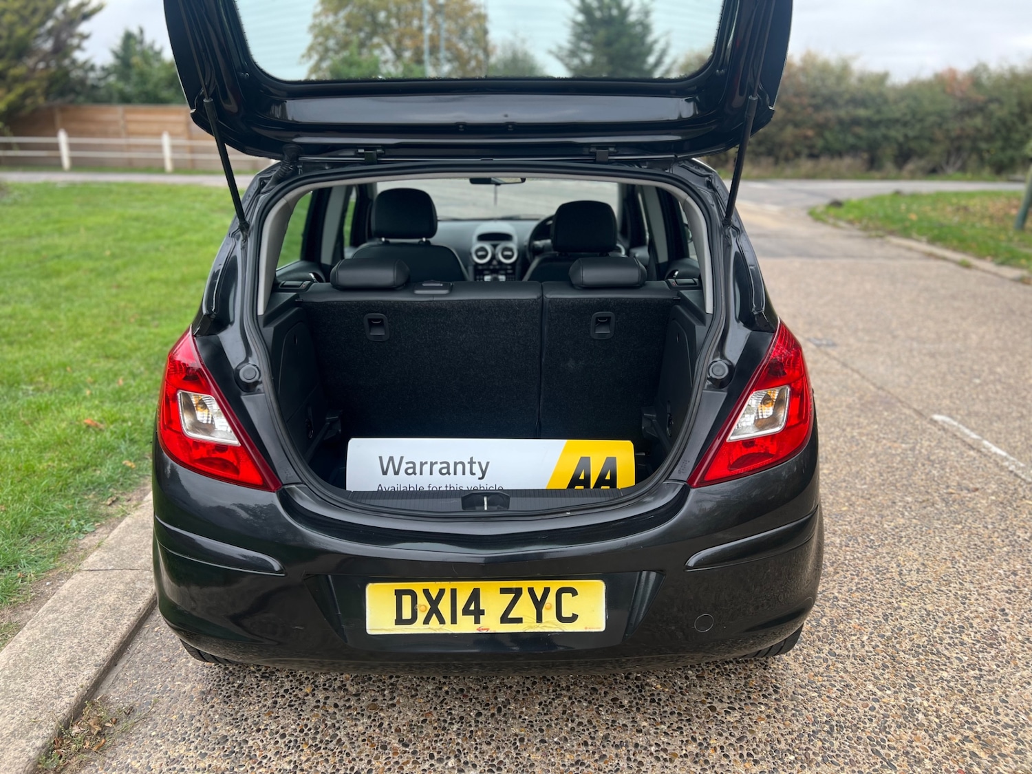 Used Vauxhall Corsa 2014 for sale - 77306376: Photo 13