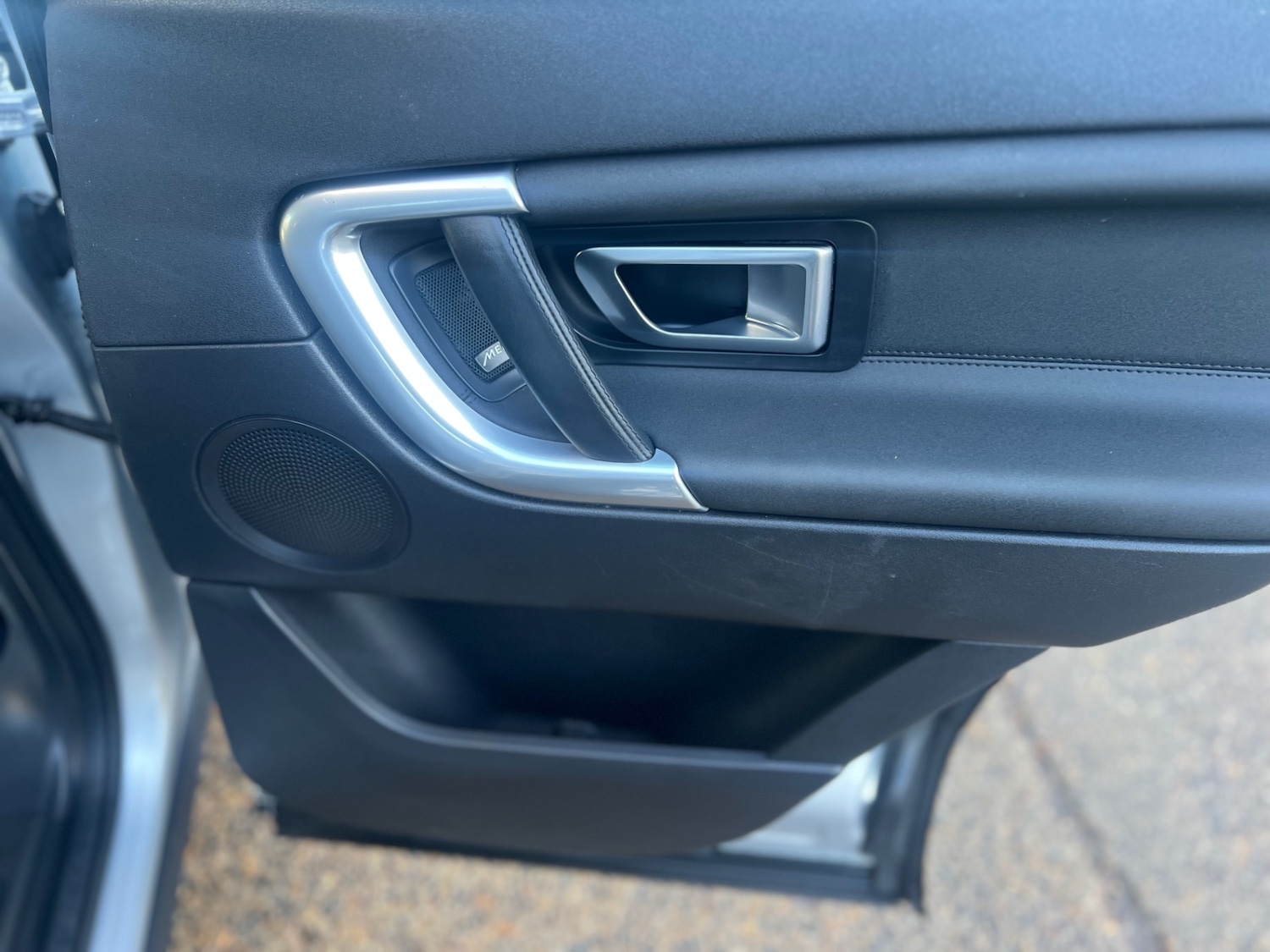 Used Land Rover Discovery Sport 2016 for sale - 76830630: Photo 18