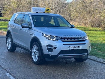 Land Rover Discovery Sport feature image