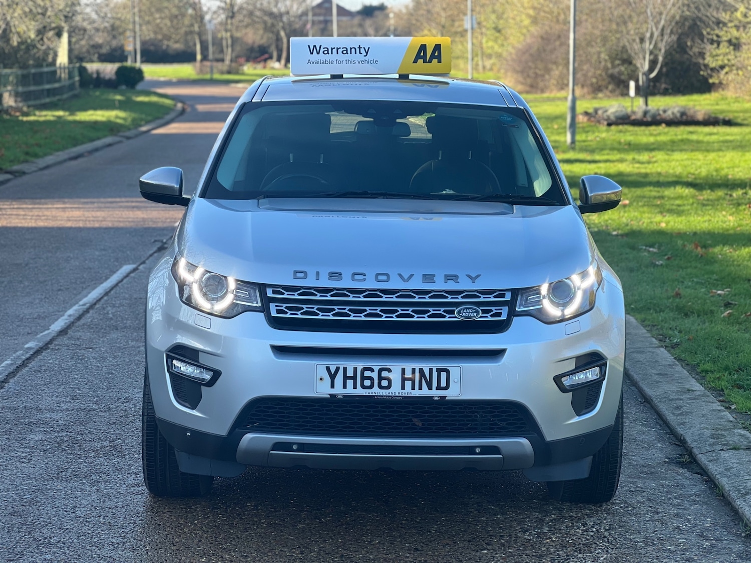 Used Land Rover Discovery Sport 2016 for sale - 76830630: Photo 2