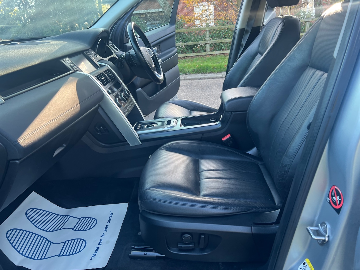 Used Land Rover Discovery Sport 2016 for sale - 76830630: Photo 26