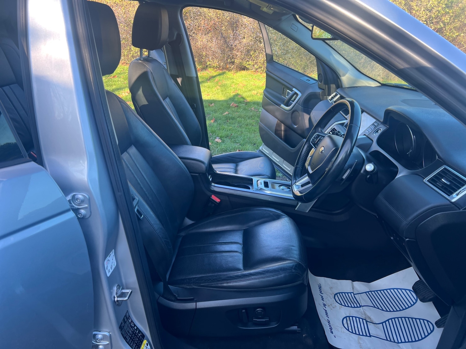 Used Land Rover Discovery Sport 2016 for sale - 76830630: Photo 27