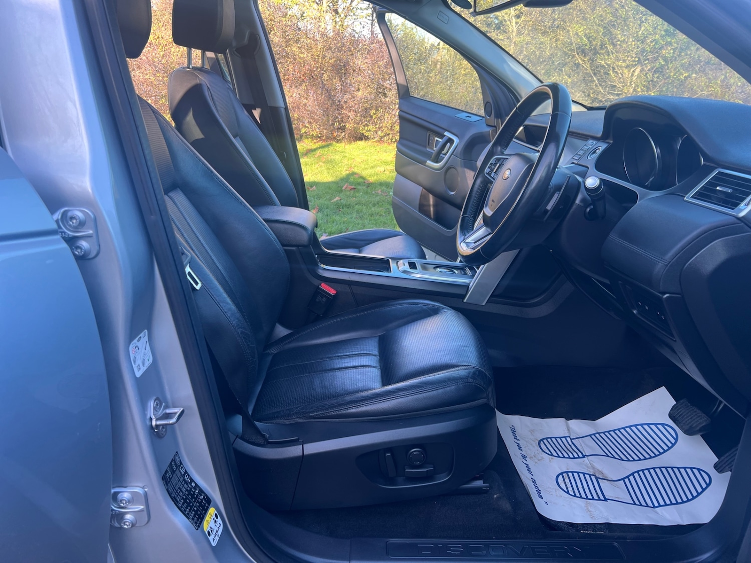 Used Land Rover Discovery Sport 2016 for sale - 76830630: Photo 28