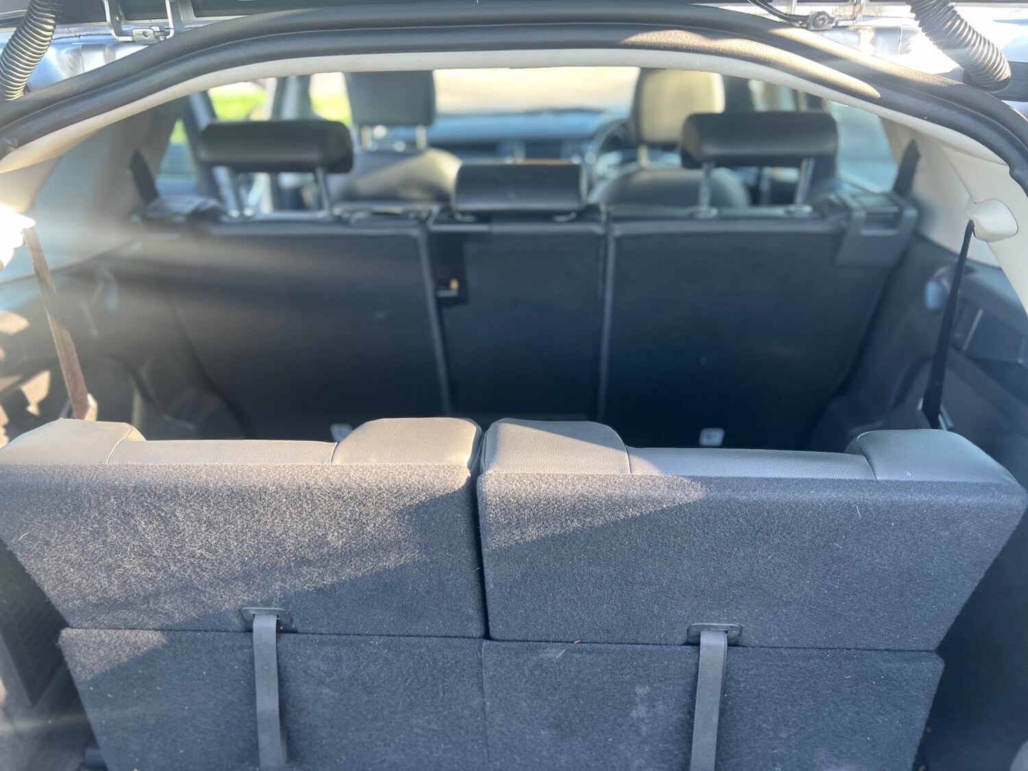 Used Land Rover Discovery Sport 2016 for sale - 76830630: Photo 33