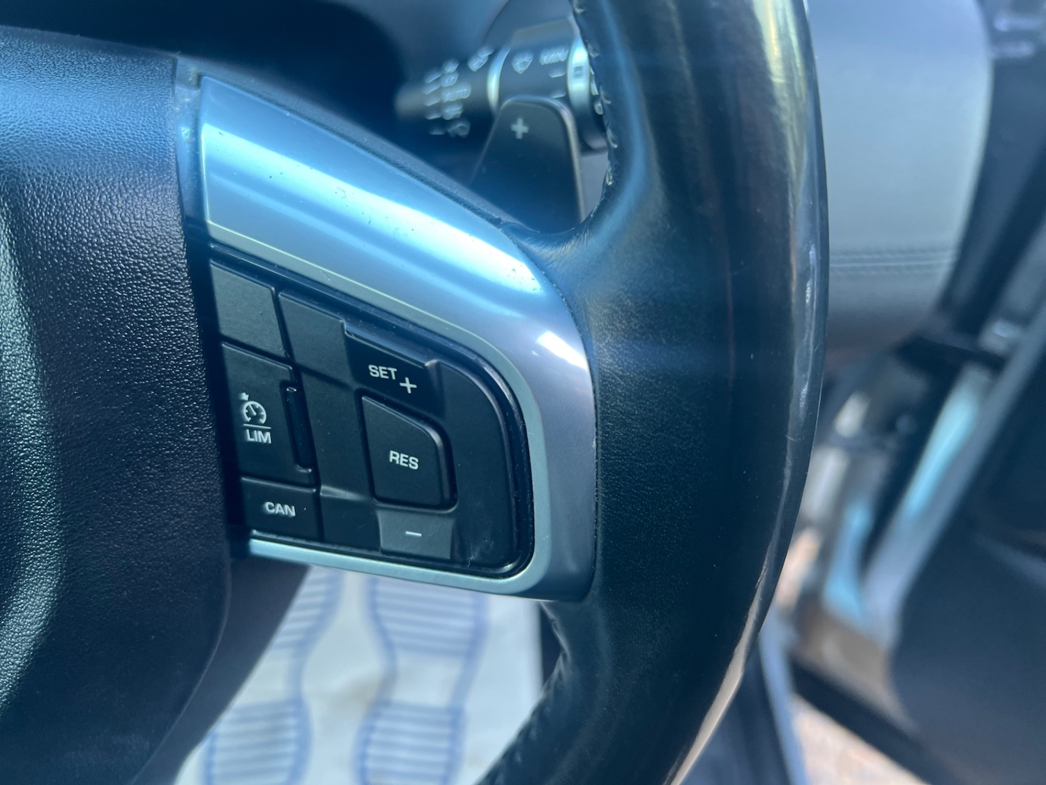 Used Land Rover Discovery Sport 2016 for sale - 76830630: Photo 42