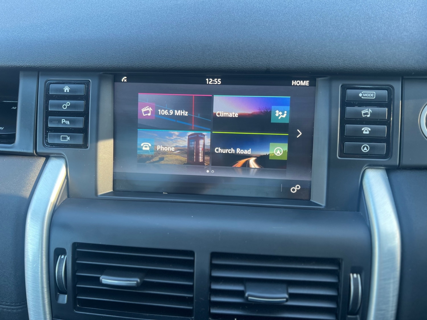 Used Land Rover Discovery Sport 2016 for sale - 76830630: Photo 48