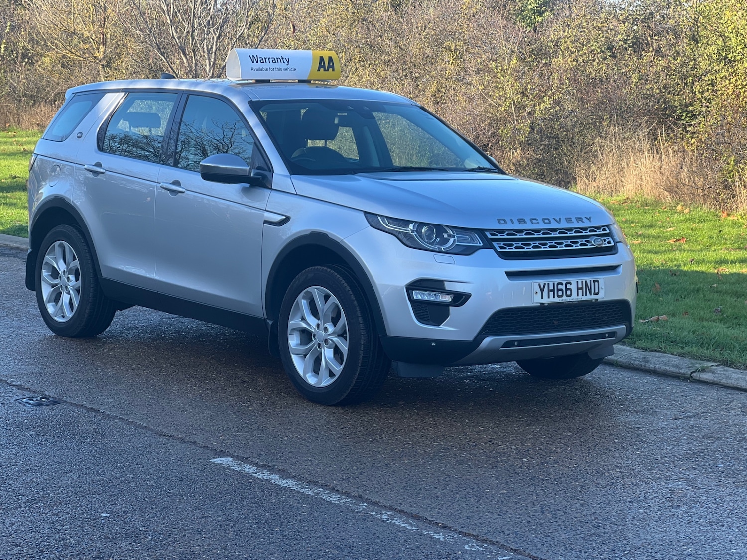 Used Land Rover Discovery Sport 2016 for sale - 76830630: Photo 9