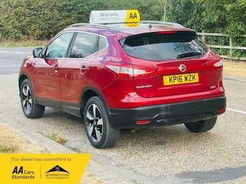 Used Nissan Qashqai 2016 for sale - 79647324: Photo