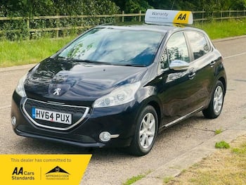 Used Peugeot 208 2014 for sale - 79647309: Photo