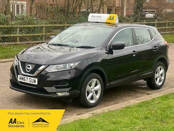Used Nissan Qashqai 2017 for sale - 79647320: Photo